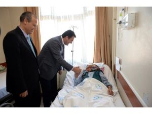 Kanser Hastası Yaşlı Kadının Yüzü Osmangazi’yle Güldü