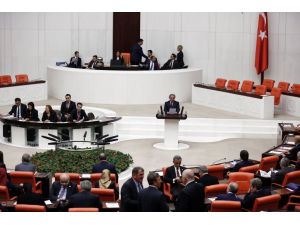 HDP’li vekilden Davutoğlu’na: TBMM’de Kürtçe kurs açılsın, ilk öğrencim siz olun