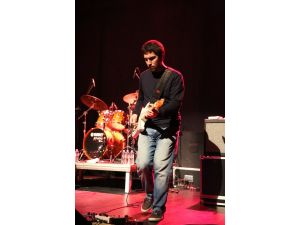 Pinhani gençleri coşturdu