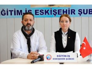 Eğitim-iş Eskişehir Şube Başkanı Ebru Sungar: