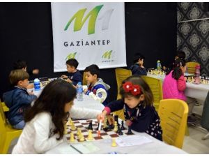 M1’de Satranç Turnuvası