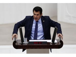 Mardin Milletvekili Dora, meclis kürsüsünden Süryanice konuştu