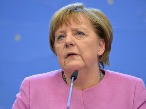 Merkel'in siyasi geleceği AB'yi de etkileyecek