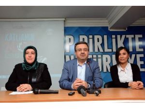 AK Parti Afyonkarahisar İl Kadın Kolları "Hocalı Katliamı"nı Lanetledi