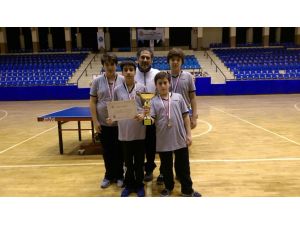 Özel Muzaffer Ancın Ortaokulu masa tenisinde Aydın şampiyonu