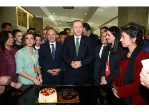 Gazetecilerden Cumhurbaşkanı Erdoğan’a Doğum Günü Sürprizi