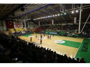 Sakarya Büyükşehir Basket Takımı Adanaspor’u Mağlup Etti