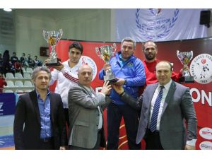 Güreşte U23 Serbest ve Kadınlar Türkiye Şampiyonası sona erdi