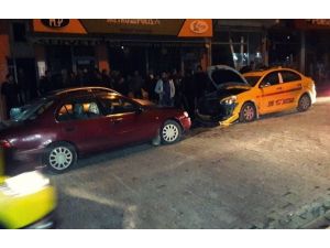 Adilcevaz’da Trafik Kazası