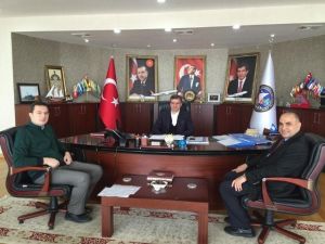 Üniversiteden Akçakoca Belediye Başkanı’na Ve Milli Eğitim Müdürü’ne Ziyaret