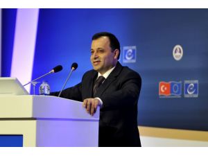 AYM Başkanı Arslan: Kararlar herkesi ve her kurumu bağlar
