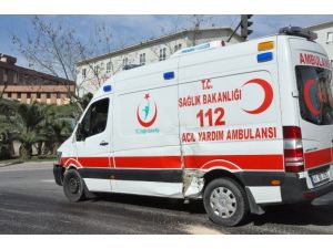 Kazaya Giden Ambulans Kaza Yaptı