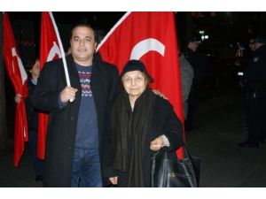 ABD’de Yaşayan Türklerden Obama’ya "Pyd" Uyarısı