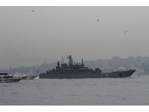 Rus savaş gemisine sıkı önlem