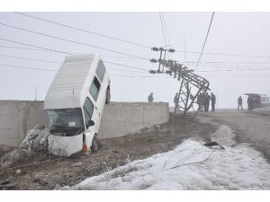 Patnos’ta Trafik Kazası: 2 Ölü