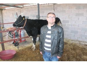 Görme Engelli Vatandaş Hayvan Çiftliği Kurdu