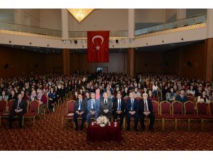 Adana'ya gelen aday öğretmenler eğitimlerine başladı