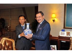 Çin Büyükelçisi’nden Ankara Büyükşehir Belediyesi’ne Ziyaret