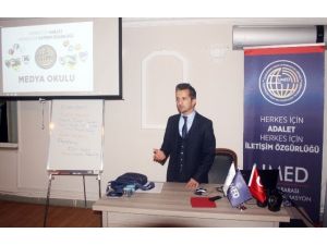 Umed’de ’Sosyal Medya’ Ve ’İnternet Haberciliği’ Eğitimi
