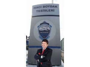 "Spora büyük destek veren hayırsever Boydak ailesinin yanındayız"