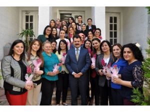 Adana Adliyesi’nde ’Kadınlar Günü’ Kutlaması