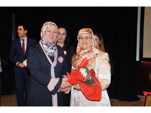 Akşehir’de “Huzur Kadının Elinde” Konferansı
