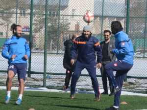Bb Erzurumspor, Bursa Nilüfer Maçı Hazırlıklarını Sürdürüyor