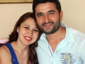 Eşinin Yanında Öldürülen Gencin Davası İçin Yüzlerce Kişi Adliyeye Akın Etti