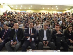 Harran Üniversitesinde Kariyer Planlama Konferansı