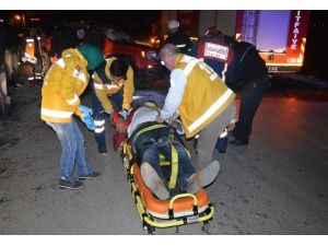 Virajı Alamayan Otomobil Takla Attı: 2 Yaralı