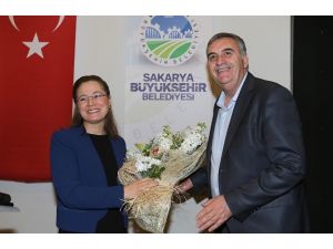 Başkan Toçoğlu Büyükşehir’in Kadın Personelleri İle Buluştu
