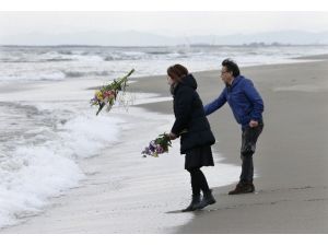 Japonya, 2011 Yılında Meydana Gelen Deprem Ve Tsunamide Hayatını Kaybedenleri Andı