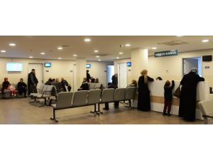 Yeni DOSAB Semt Polikliniği'ne vatandaşlardan yoğun ilgi