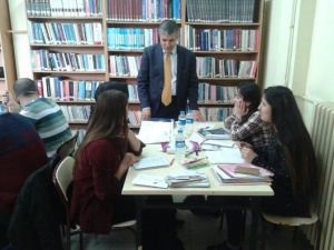 Başkan Aksoy’dan Üniversite Sınavlarına Hazırlanan Öğrencilere Moral Ziyareti