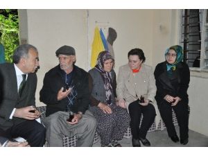 Bakan Sarı Adana’da Şehit Evlerini Ziyaret Ederek Taziye Dileklerinde Bulundu