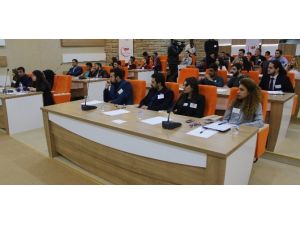 Anadolu Realist Gençlik Derneği Terör Konulu Çalıştay Düzenledi