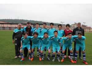 Bilecik U-15 Gençler Ligi Şampiyonu Bilecik İl Özel İdarespor Oldu