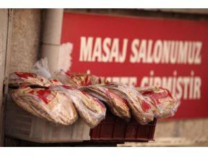 Suriye Ekmeği Adana’da Fırıncıları Vurdu