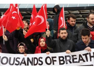 OMÜ’de Üç Dilde ’Ankara’ Protestosu