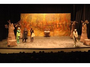 Tepebaşı Belediyesi, Bosch Çevre Çocuk Tiyatrosu’nu Miniklerle Buluşturuyor