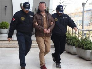 Terör Örgütü Propagandası Yaptığı İddia Edilen Öğretmen Gözaltına Alındı