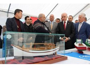 Samsun’da Çanakkale Temalı Model Gemi Ve Resim Sergisi