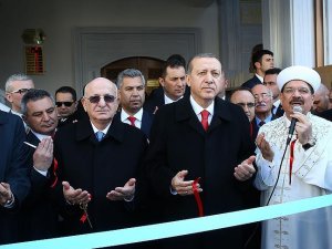 Cumhurbaşkanı Erdoğan cami açılışı yaptı
