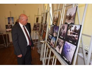 ‘Atatürk Ve Çanakkale Fotoğraf Sergisi’ Tarihi Belediye Binasında Açıldı