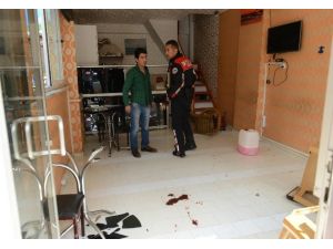 Antalya’da Bıçaklı Kavga: 1 Ağır Yaralı