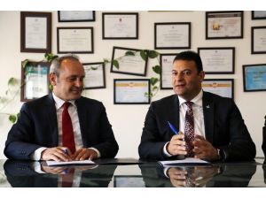 Gaü İle KKTC Karadeniz Kültür Derneği Arasında Protokol Anlaşması İmzalandı