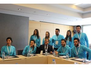 Celep’ten Gençlere, "Türkiye’de Çok İş Fırsatı Var