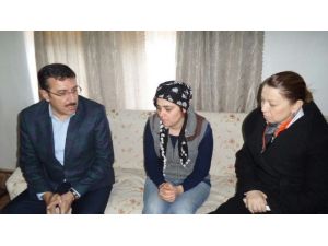Bakan Tüfenkci, Malatya’da Şehit Ailelerini Ziyaret Etti