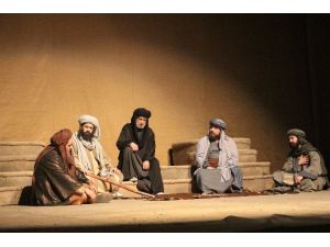 ’Omar Bin Hattab’ Samsun’da Sahnelendi