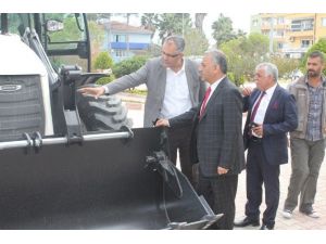 Reyhanlı Belediyesi Araç Filosunu Güçlendiriyor